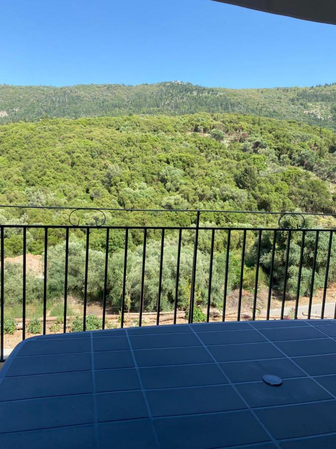 Babis Apartment Ayios Nikitas Luaran gambar